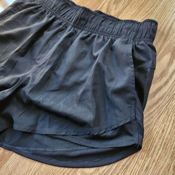 Athletic Running Shorts Women's Size Medium Black Pockets - Picture 3 of 5